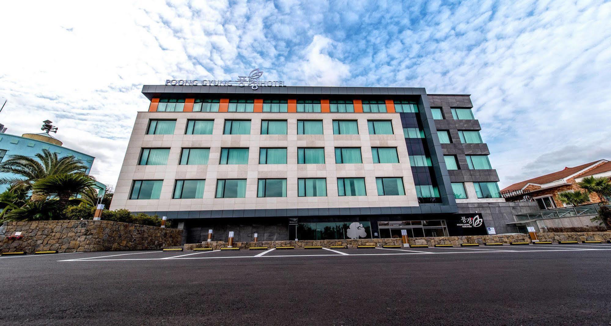 Jeju Poong Gyung Hotel Seogwipo-stad Buitenkant foto