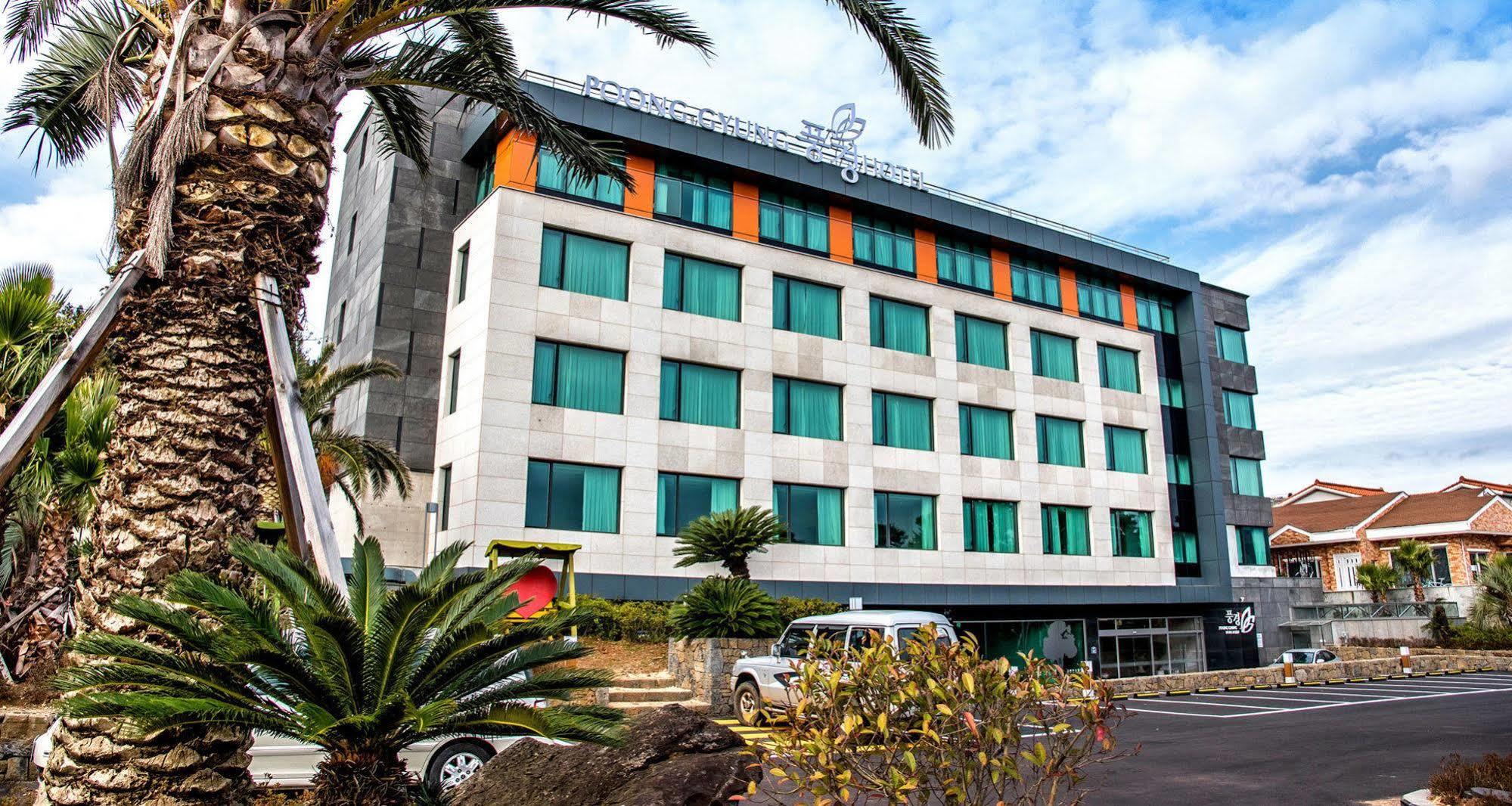 Jeju Poong Gyung Hotel Seogwipo-stad Buitenkant foto