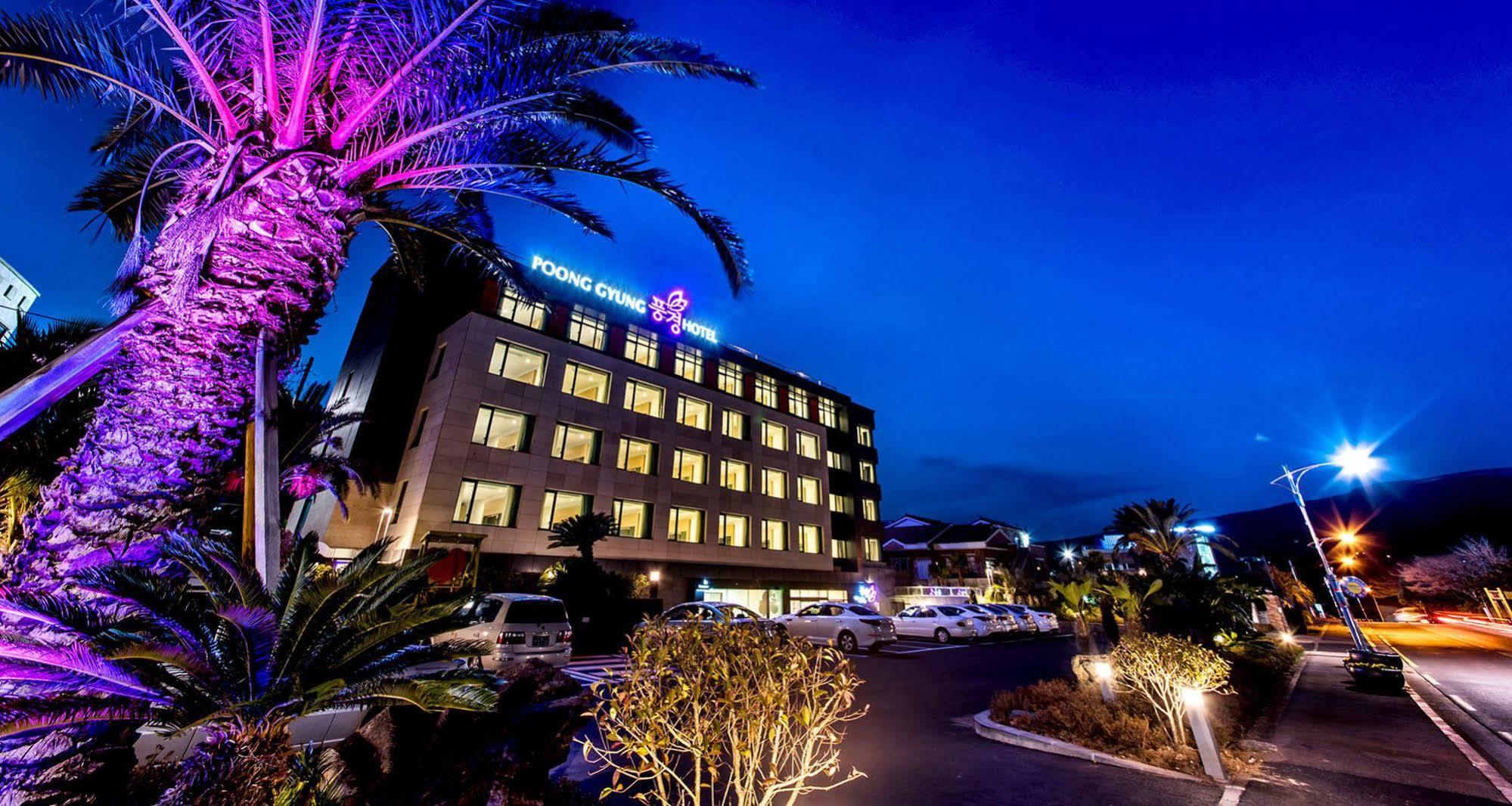 Jeju Poong Gyung Hotel Seogwipo-stad Buitenkant foto